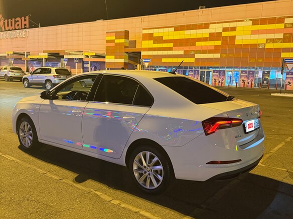 2020 Skoda Rapid II, белый - вид 3