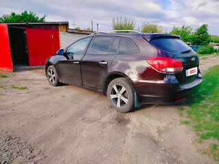 2015 Chevrolet Cruze I Рестайлинг, коричневый, 620000 рублей, вид 4