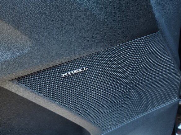2020 Kia Sorento IV, чёрный, 3250000 рублей - вид 12