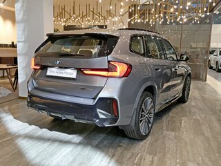 2025 BMW X1 Long 25Li xDrive III (U11/U12), серый, 5137000 рублей, вид 2