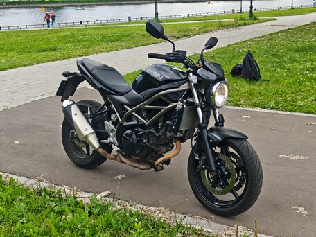 2022 Suzuki SV 650, чёрный, 620000 рублей, вид 4
