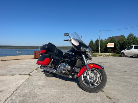 2000 Honda Valkyrie 1500, чёрный, 700000 рублей, вид 4