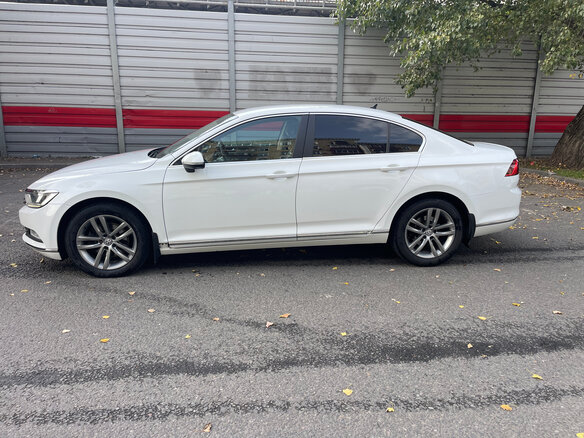 2017 Volkswagen Passat DSG6 B8, белый, 1950000 рублей - вид 6