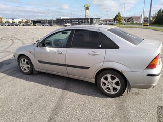 2004 Ford Focus I Рестайлинг, серебристый, 120000 рублей, вид 2