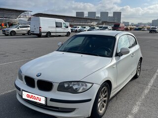 2010 BMW 1 серии 116i I (E81/E82/E87/E88) Рестайлинг, белый, 650000 рублей, вид 1