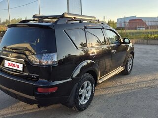 2011 Mitsubishi Outlander II Рестайлинг, чёрный, 1000000 рублей, вид 4