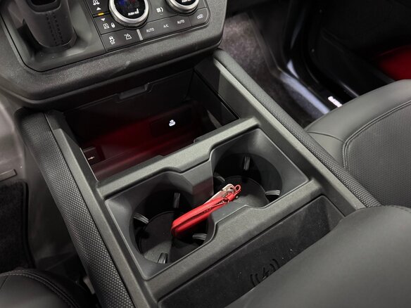 2025 Land Rover Defender 110 II, серый, 10200060 рублей - вид 14