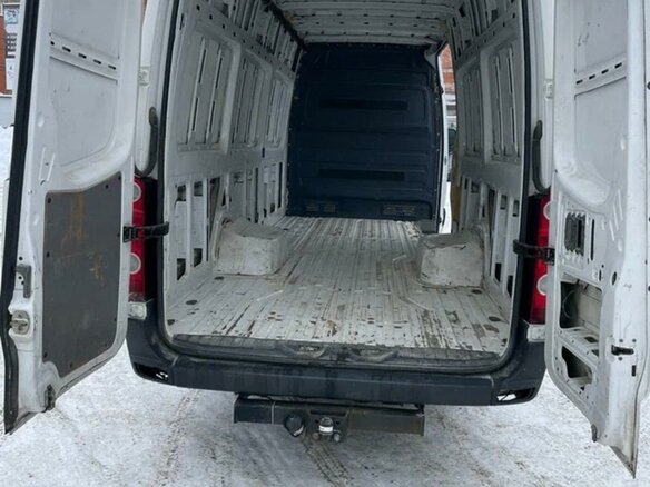 2012 Volkswagen Crafter, белый, 2000000 рублей - вид 6