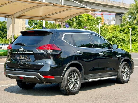 2026 Nissan X-Trail III Рестайлинг 2, чёрный, 2000000 рублей - вид 3