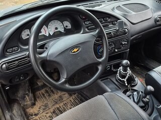 2006 Chevrolet Niva I, серый, 320000 рублей, вид 4