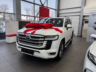 2025 Toyota Land Cruiser 300 Series, белый, 16448000 рублей, вид 2