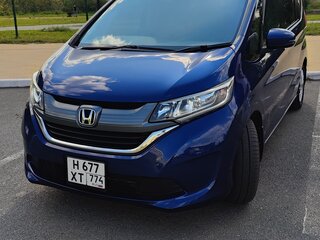 2017 Honda Freed II, синий, 1550000 рублей, вид 2