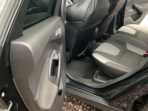 2012 Ford Focus III, чёрный, 800000 рублей - вид 15