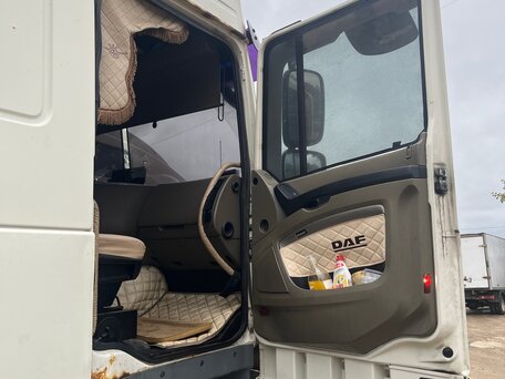 2010 DAF XF 105, белый, 1750000 рублей, вид 4