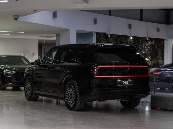 2025 Zeekr 9X 70 kWh, чёрный, 11980000 рублей - вид 2