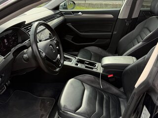 2019 Volkswagen Arteon I, чёрный, 3200000 рублей, вид 4