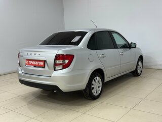 2023 Lada (ВАЗ) Granta I Рестайлинг, серебристый, 725000 рублей, вид 4