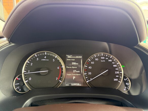 2017 Lexus RX 200t IV, коричневый, 3370000 рублей - вид 11