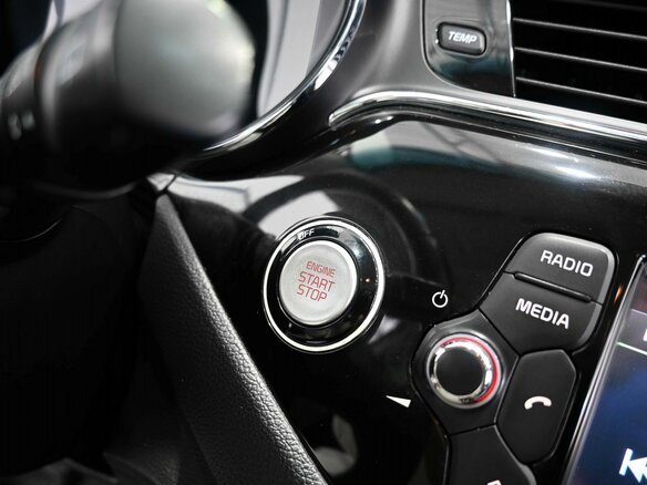 2016 Kia Ceed II Рестайлинг, серебристый, 1294900 рублей - вид 20