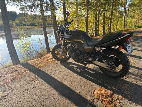 2001 Honda CB 400 Super Four, чёрный, 330000 рублей, вид 4