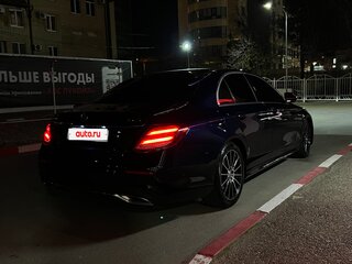 2017 Mercedes-Benz E-Класс 200 V (W213, S213, C238), синий, 2800000 рублей, вид 5