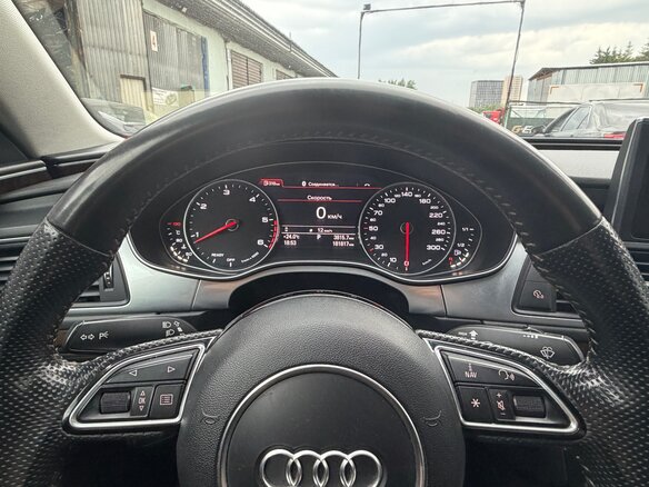 2015 Audi A7 I (4G) Рестайлинг, чёрный, 2720000 рублей - вид 14