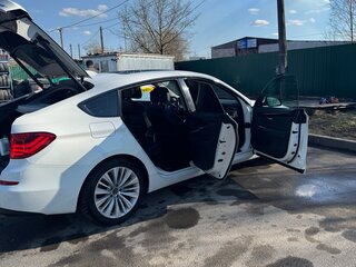 2010 BMW 5 серии Gran Turismo 535i xDrive VI (F10/F11/F07), белый, 1600000 рублей, вид 4