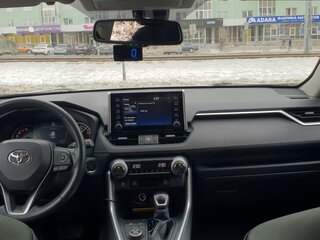 2021 Toyota RAV4 V (XA50), коричневый, 3470000 рублей, вид 3
