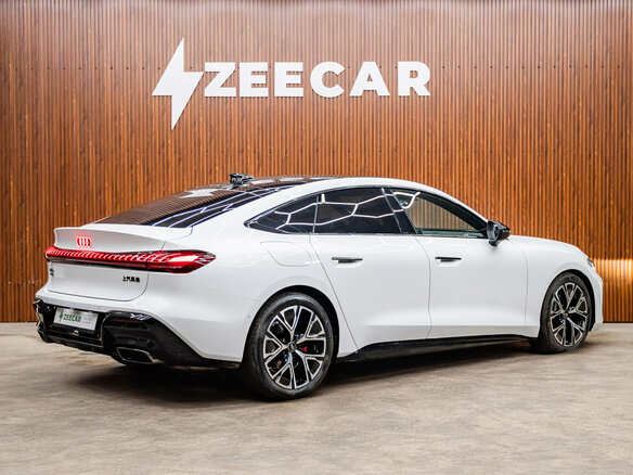 2026 Audi A5 L Sportback III (B10), белый, 5650000 рублей - вид 2