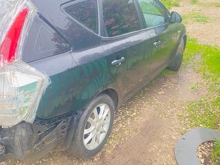 2009 Kia Ceed I, чёрный, 380000 рублей, вид 3