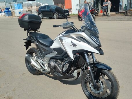 2023 Honda NC 750X, белый, 1049000 рублей, вид 5