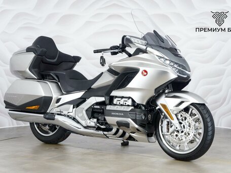 2024 Honda GL 1800 Gold Wing, серебристый, 3149000 рублей, вид 5