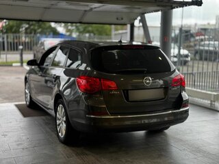 2013 Opel Astra J Рестайлинг, серый, 637000 рублей, вид 4
