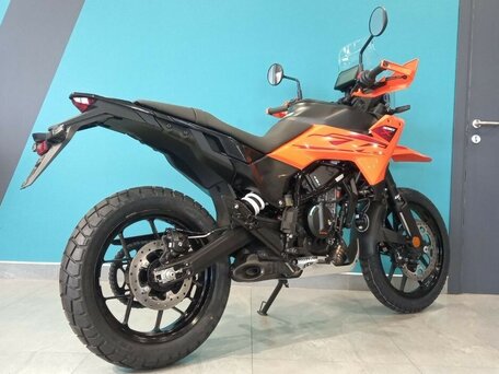 2026 KTM 390 Adventure X, оранжевый, 709900 рублей, вид 5
