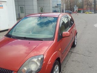 2008 Ford Fiesta Mk5, красный, 380000 рублей, вид 1