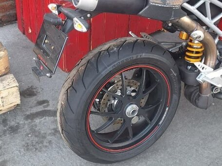 2009 Ducati Hypermotard, белый, 650000 рублей, вид 5