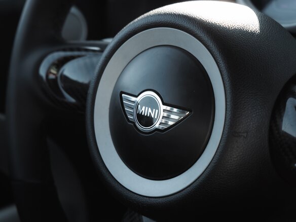 2003 Mini Hatch Cooper S I (R50), красный, 2000000 рублей - вид 25