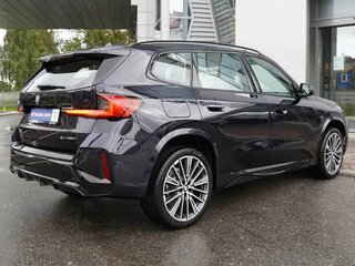 2026 BMW X1 Long 25Li xDrive III (U11/U12), чёрный, 5699000 рублей, вид 4