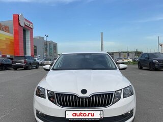 2022 Skoda Octavia III (A7) Рестайлинг, белый, 2100000 рублей, вид 2