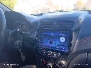 2013 Hyundai Solaris I, серебристый, 520000 рублей, вид 5