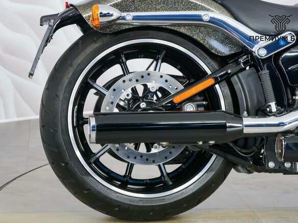 2015 Harley-Davidson Breakout, чёрный, 1499000 рублей - вид 8