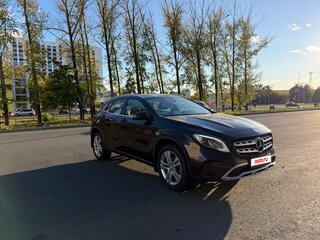2017 Mercedes-Benz GLA 250 I (X156) Рестайлинг, коричневый, 2100000 рублей, вид 3