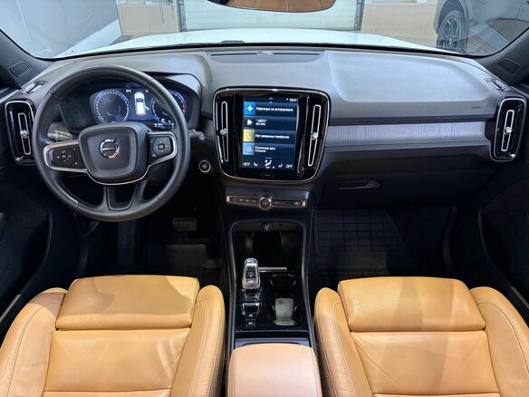 2021 Volvo XC40 I, белый, 3399000 рублей - вид 12