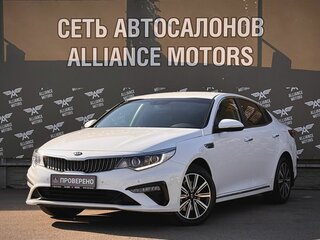 2019 Kia Optima IV Рестайлинг, белый, 1550000 рублей, вид 3