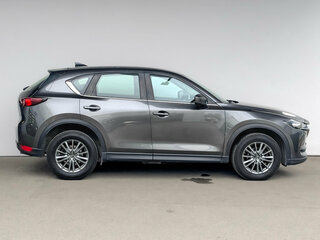 2017 Mazda CX-5 II, серый, 2150000 рублей, вид 4