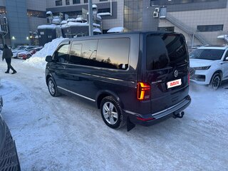 2021 Volkswagen Multivan T6 Рестайлинг, синий, 4700000 рублей, вид 5