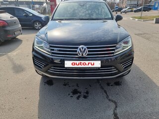 2016 Volkswagen Touareg II Рестайлинг, чёрный, 4500000 рублей, вид 1