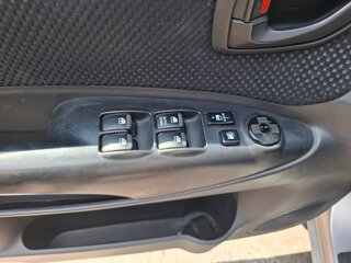 2008 Hyundai Tucson I, серебристый, 785000 рублей, вид 4
