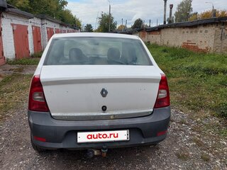 2015 Renault Logan I Рестайлинг, белый, 250000 рублей, вид 4