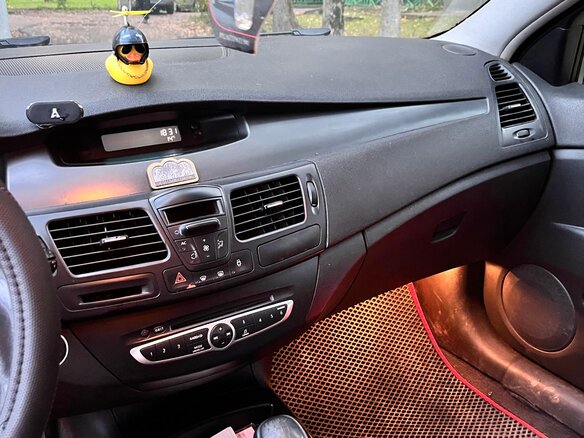 2008 Renault Laguna III, чёрный - вид 12